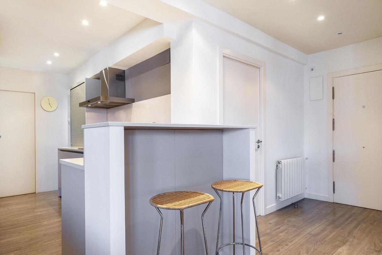 Always Easy - Luna Apartment San Sebastian Bagian luar foto